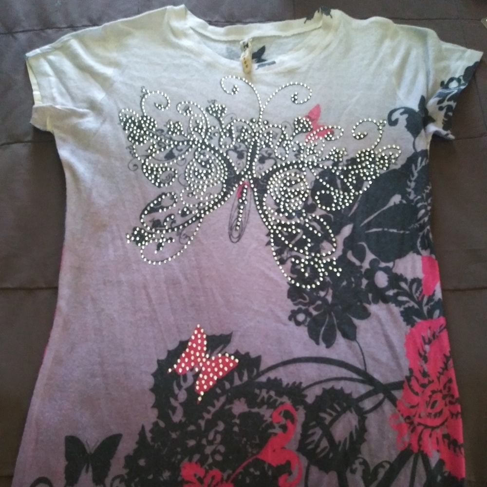 Juniors T-Shirt